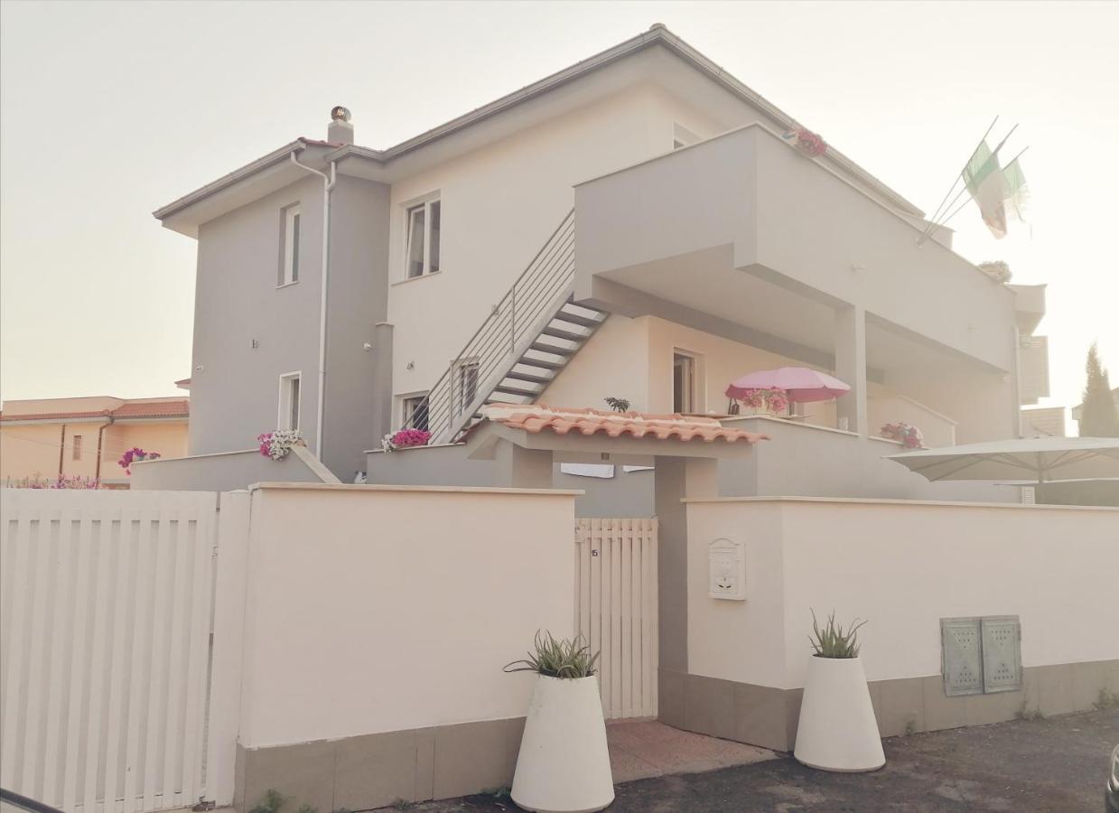 B&B Purple Italy Fiumicino Bagian luar foto